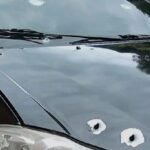 Criança de 2 anos e o pai são mortos a tiros em Maricá