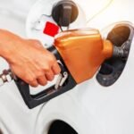Preço médio da gasolina nos postos cai a R$ 5,63 e atinge menor nível desde agosto