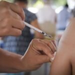 Anvisa concede registro definitivo à nova vacina contra covid-19