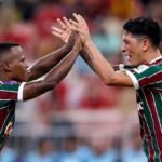 Jogadores do Fluminense comemorando