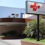 Menina de 3 anos morre ao ser atropelada junto com a irmã pelo carro do pai em São Fidélis Menina de 3 anos morre ao ser atropelada junto com a irmã pelo carro do pai em São Fidélis