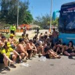 Mais de 200 torcedores uruguaios são presos por confusão no Rio