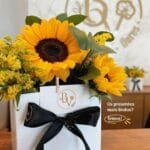 BV Flores: dar uma flor de presente é dar vida BV Flores: dar uma flor de presente é dar vida