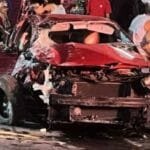 Carro bate em veículo estacionado, capota e deixa três feridos em Campos Carro bate em veículo estacionado, capota e deixa três feridos em Campos