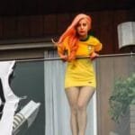 Com fãs acampados, Lady Gaga chegará ao Rio nesta segunda Com fãs acampados, Lady Gaga chegará ao Rio nesta segunda