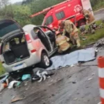 Dois mortos e quatro feridos após acidente na BR-101, em Casimiro de Abreu Colisao-seguida-de-tombamento-deixa-dois-mortos-na0015908200202509130900-ScaleDownProportional